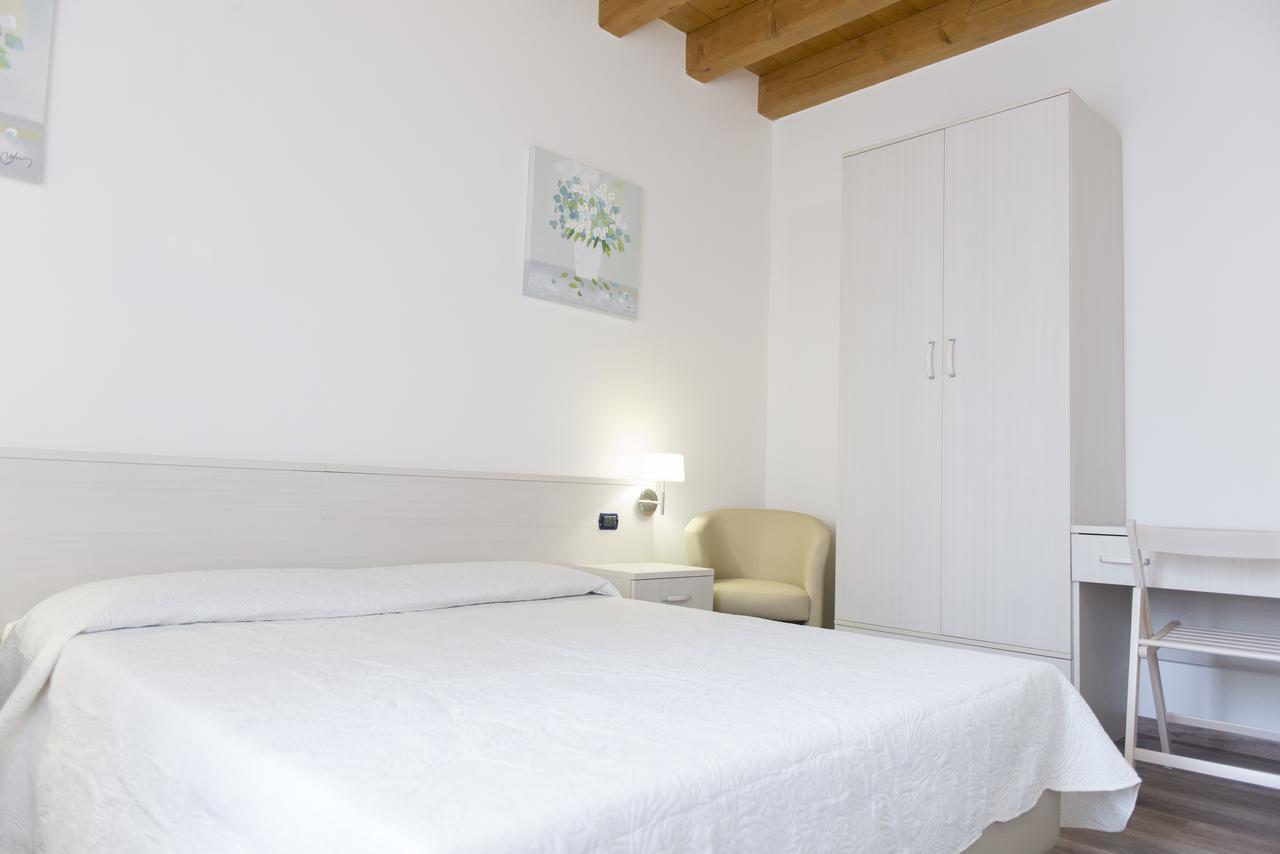 Residence Eremitani Падуа Екстериор снимка